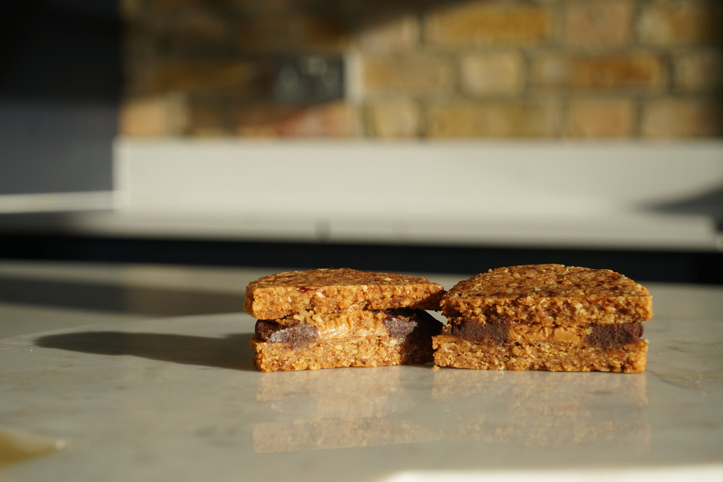 Cashew nuts and coconut alfajores x 6